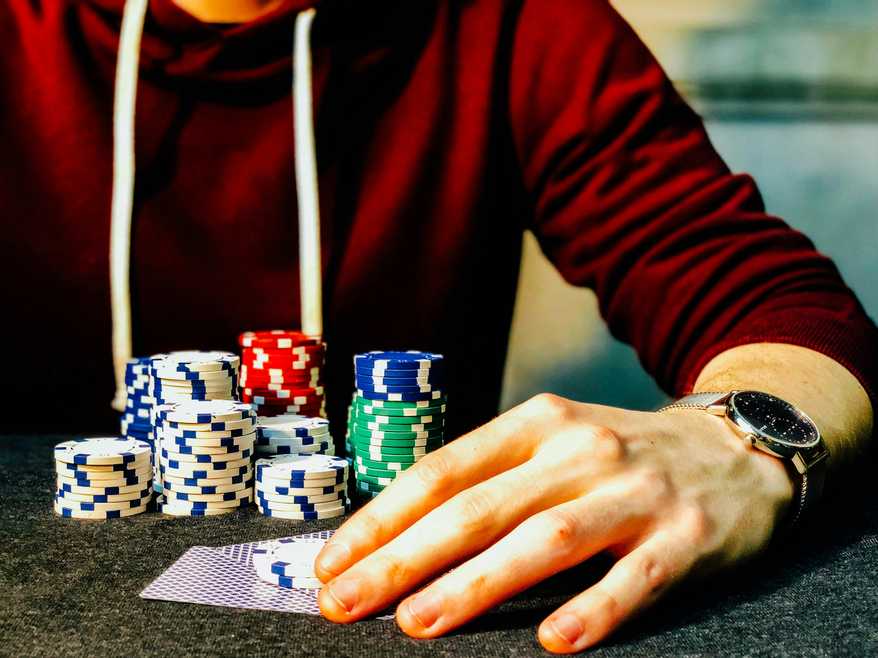 Domina el Tapete: Guía Definitiva para Ganar al Póker en B7 Casino Domina el Tapete: Guía Definitiva para Ganar al Póker en B7 Casino